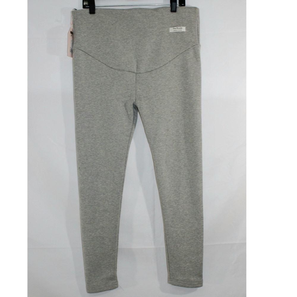 Plus size maternity leggings